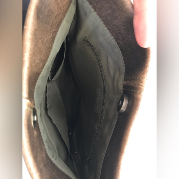 Mat & Nat vegan leather bag - Picture 8 of 9